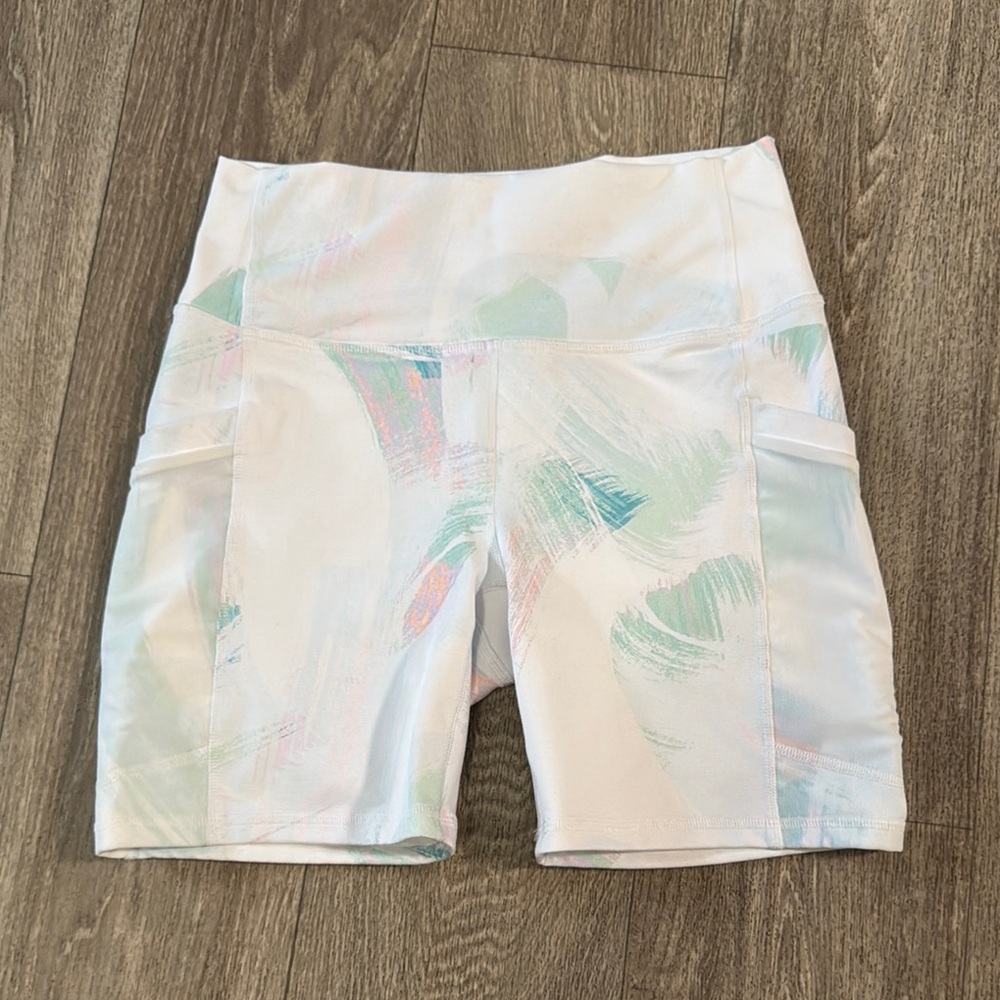 Fabletics workout shorts women’s sz S